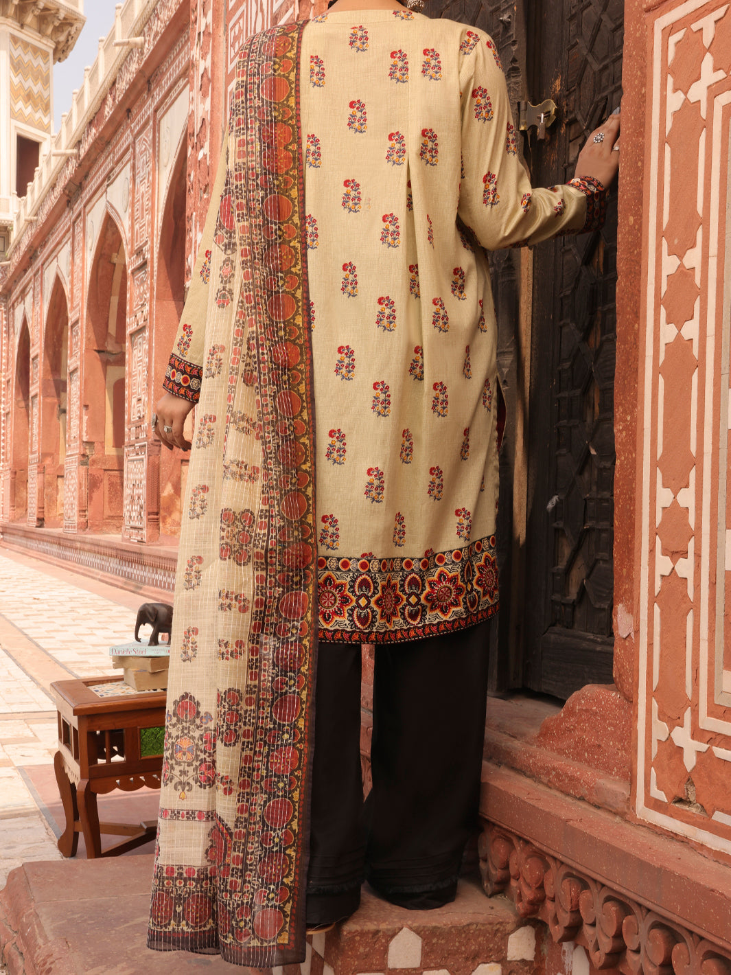 Ivory Cambric Unstitched 3 Piece - AWP-3PS-409