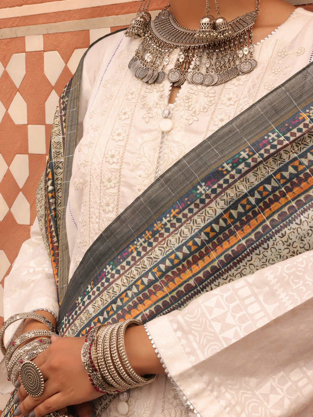 White Cambric 3 Piece Stitched - AWP-3PS-411