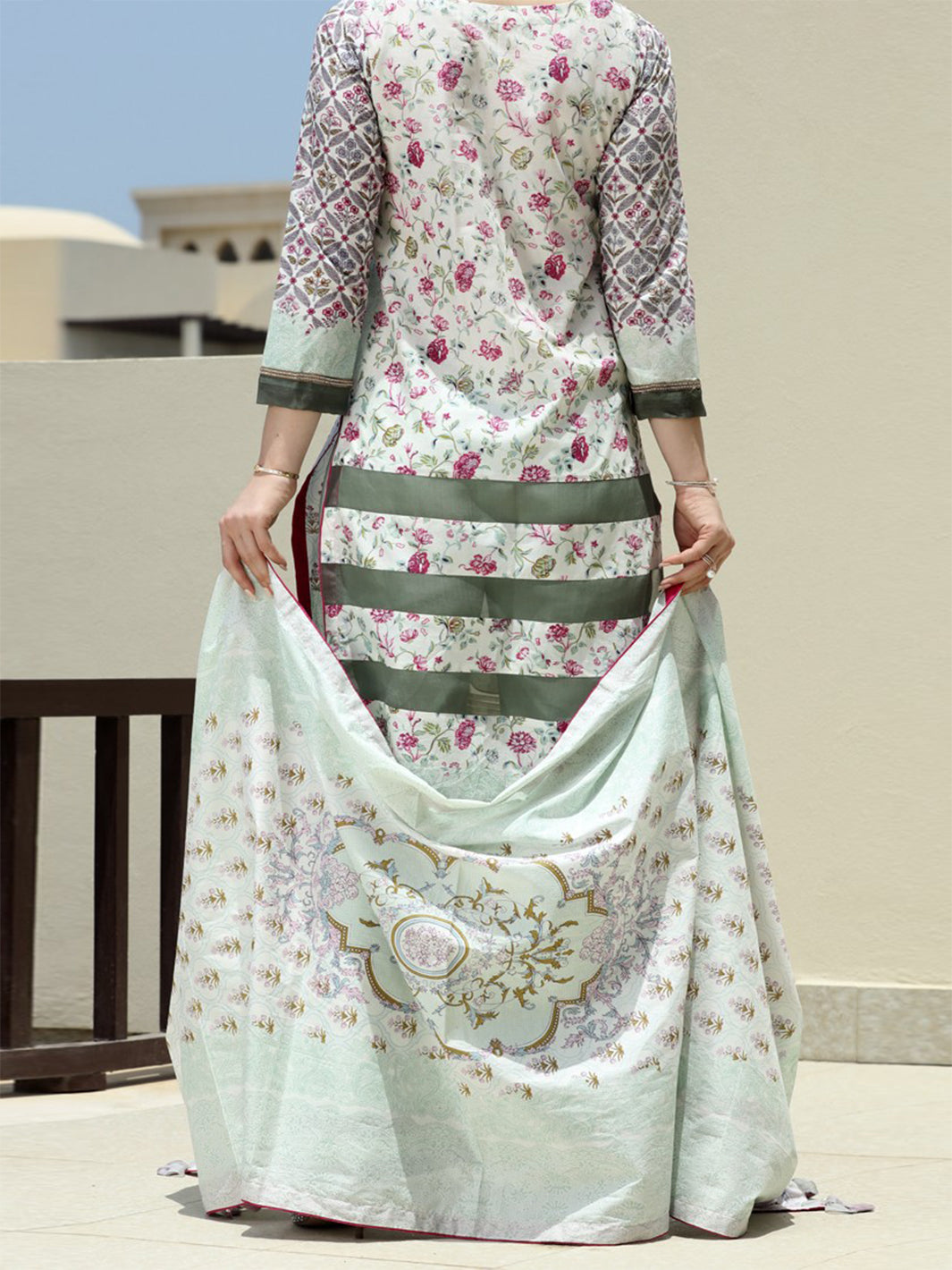 Natural Cambric 3Pc Stitched - ALP-579