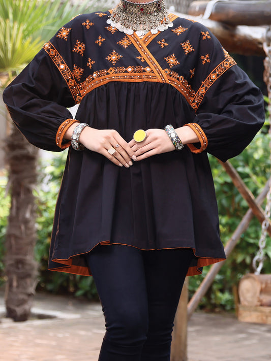 Black Lawn Tunic - AL-LK-772