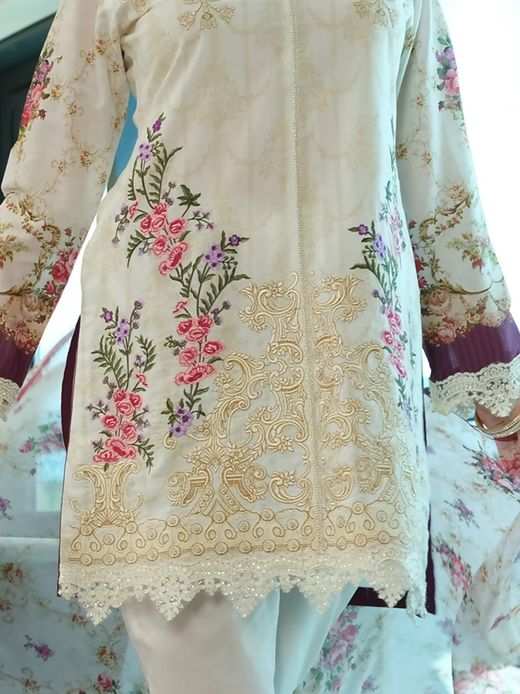 White Lawn 3Pc Stitched - ALP-3PS-893