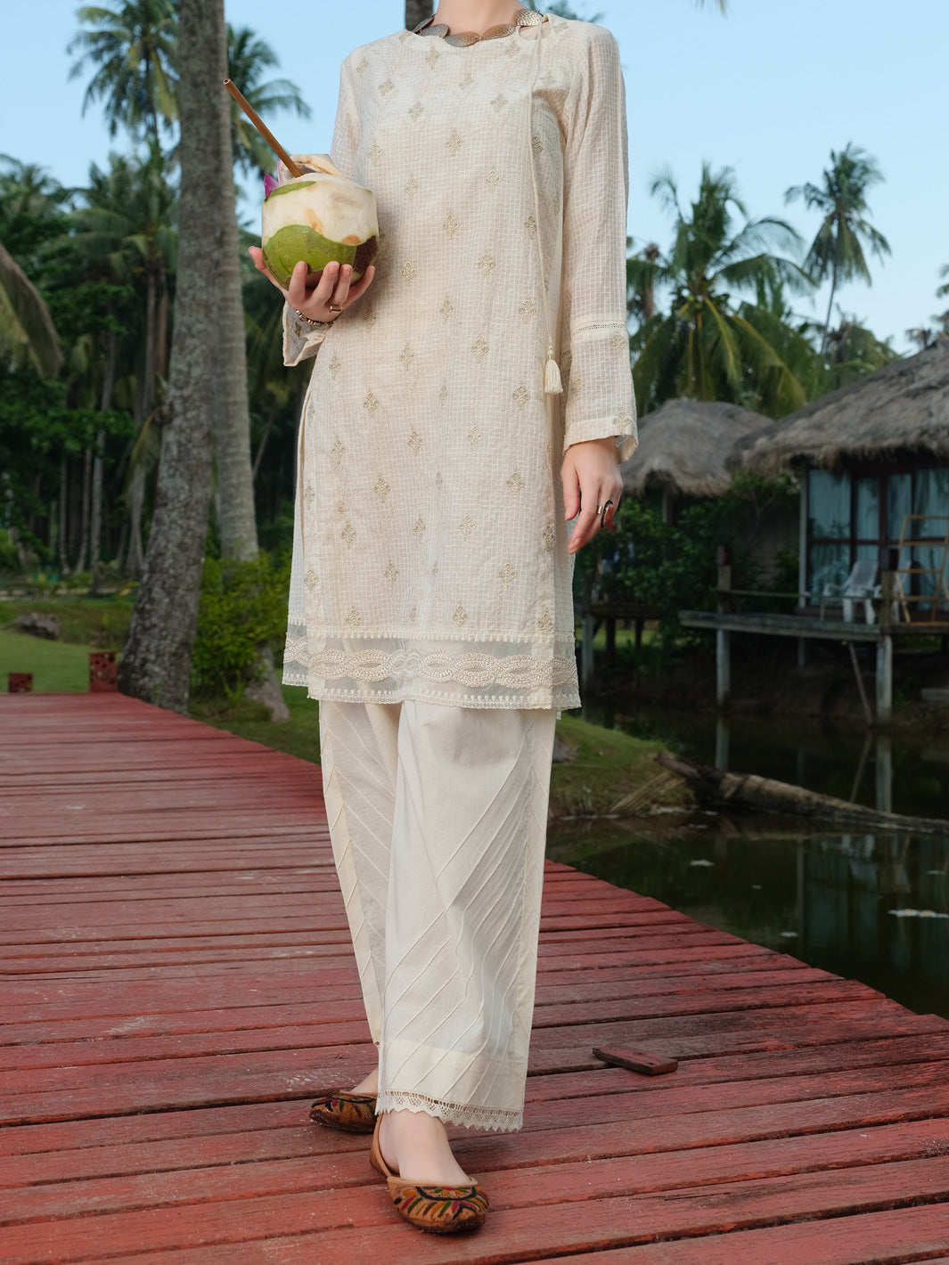 White Chicken Kari Tunic - AL-LK-725