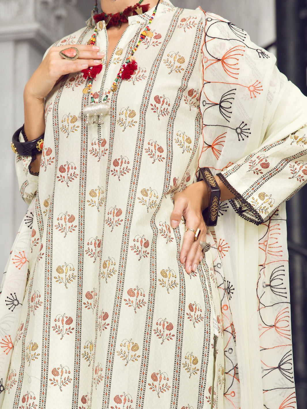 Cream Lawn 3 Piece Unstitched - ALP-3PS-1296