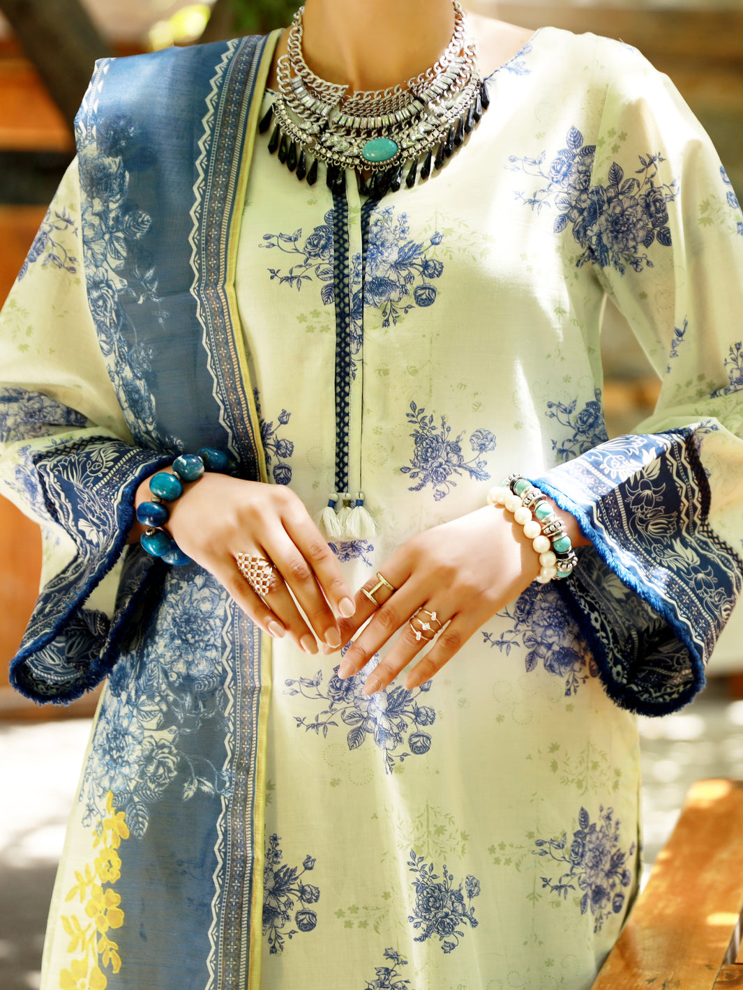 Ivory Lawn 3Pc Unstitched - ALP-3PS-1376