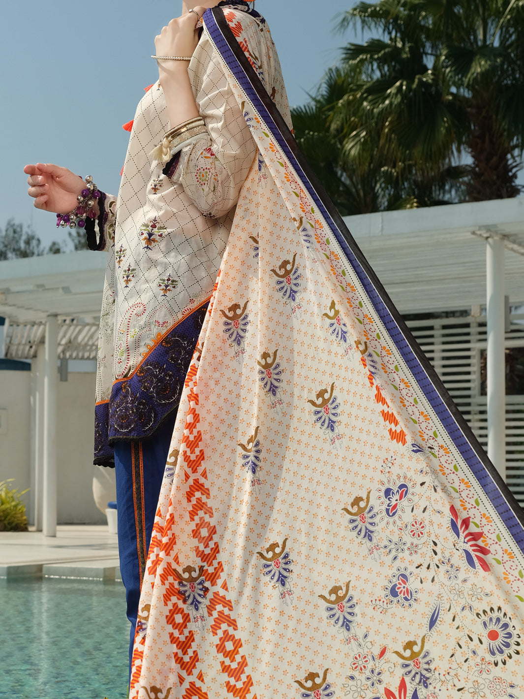 White Lawn 3Pc Stitched - ALP-3PS-785