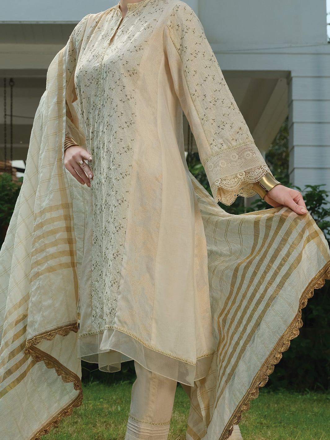 Off White Schiffli Lawn 3Pc Stitched - ALP-3PS-826