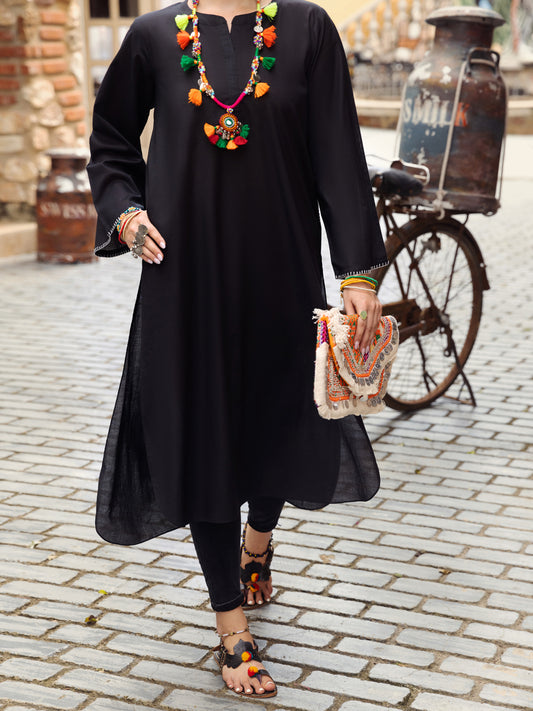 Black Lawn Tunic - AL-LK-871