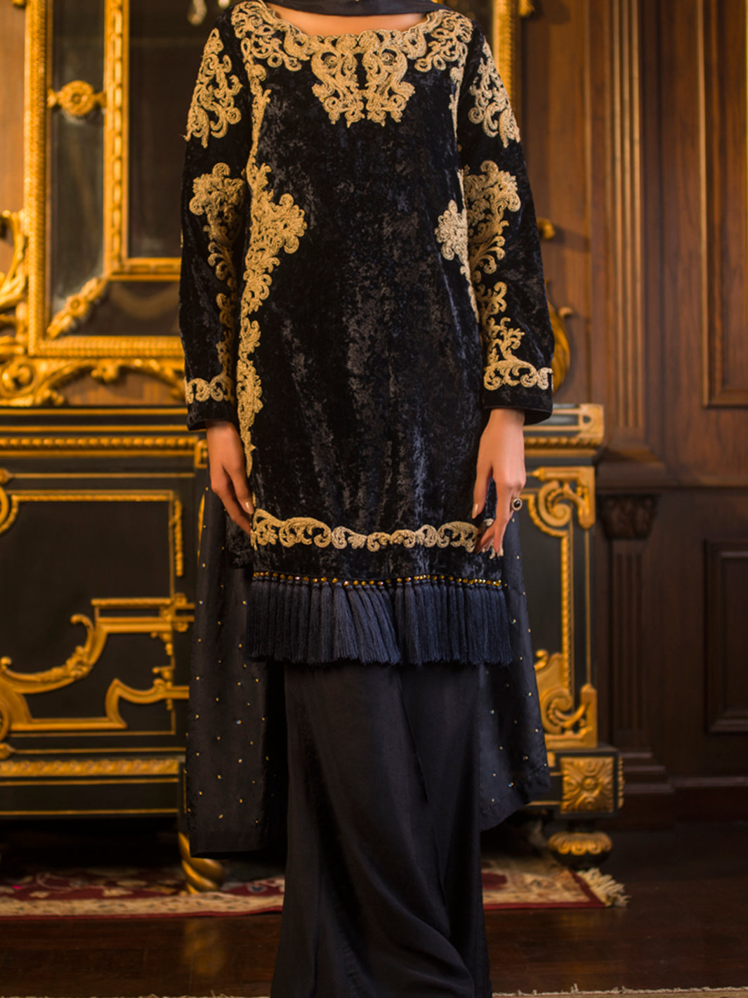 Black Velvet 3 Piece Formal Suit - LS-234