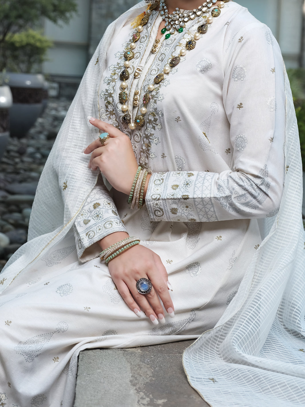 Off White Karandi 3Pc Stitched - ALP-3PS-965/S